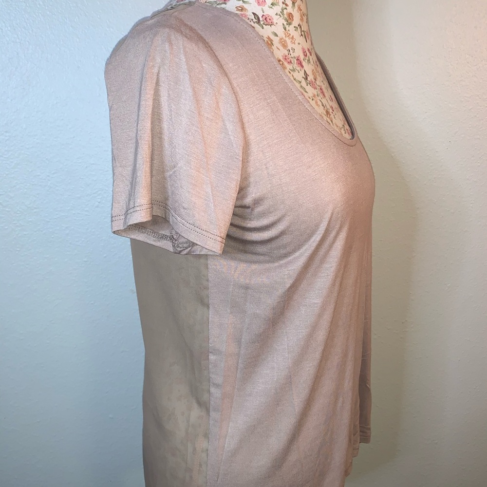 BKE Red by Buckle - sheer back top NWOT